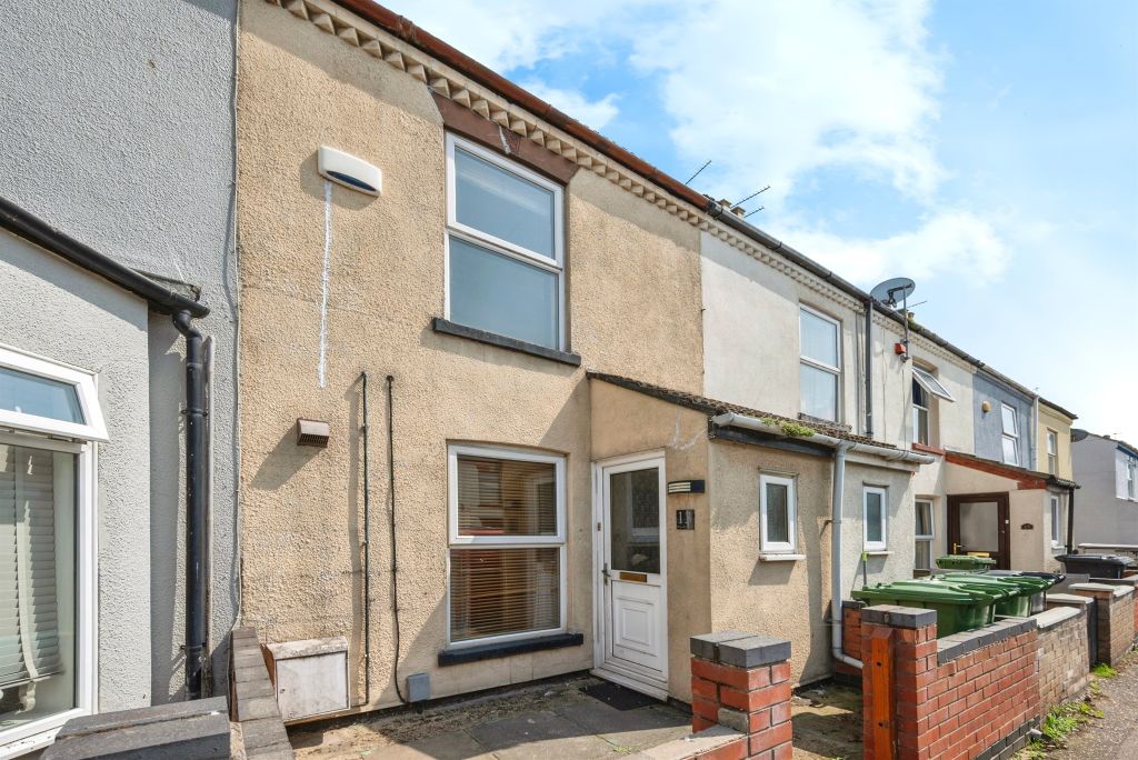 Property photo 1 of 17