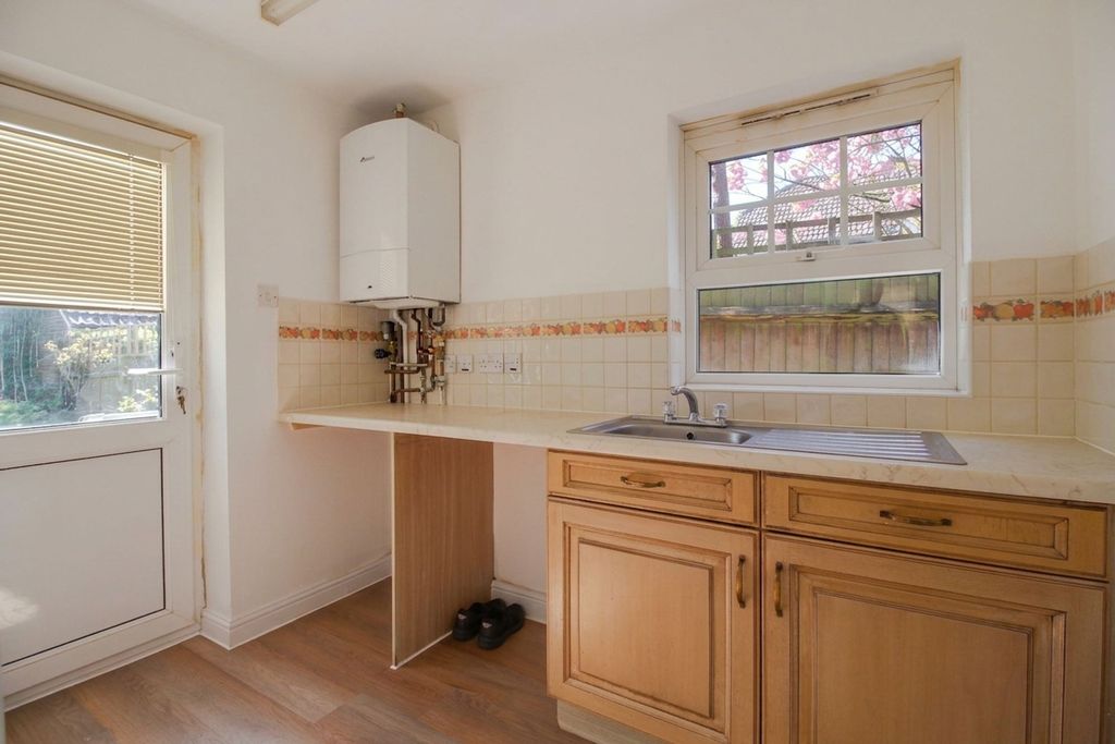 Additional image 23 of 4 bed detached house for saleJohn Newington Close, Kennington TN24