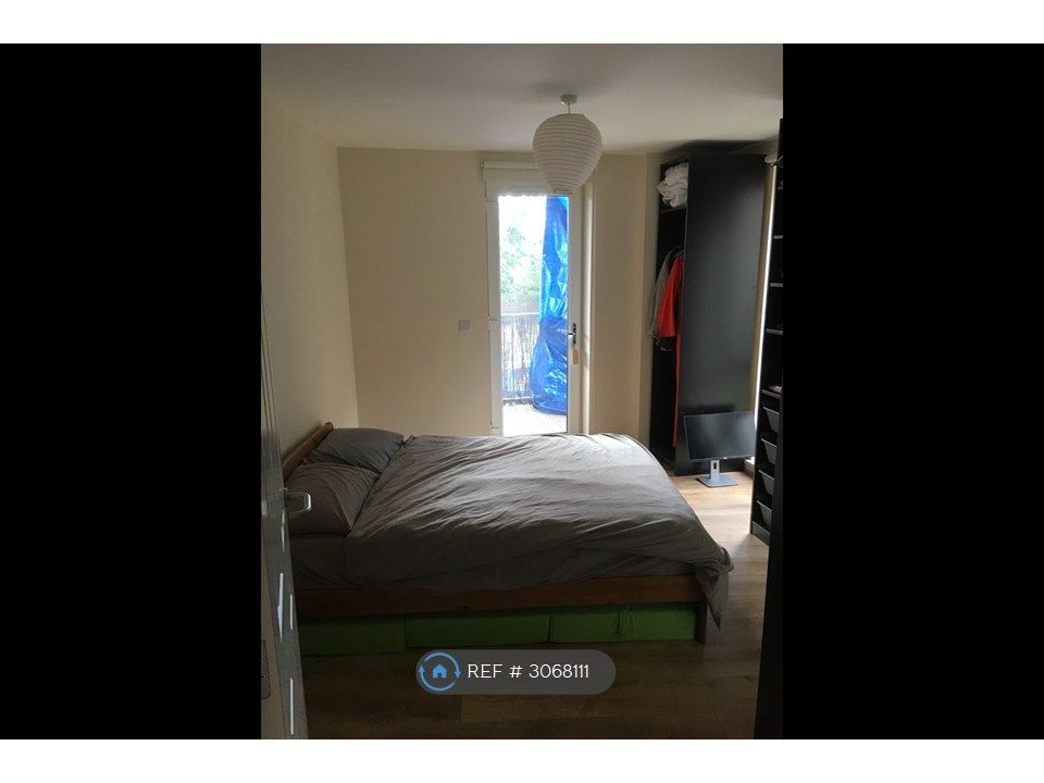 Property photo 2 of 13 Bedroom
