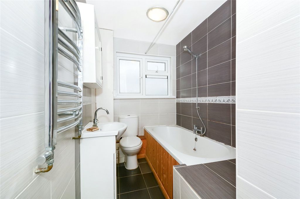 Property photo 3 of 15 Picture No. 04