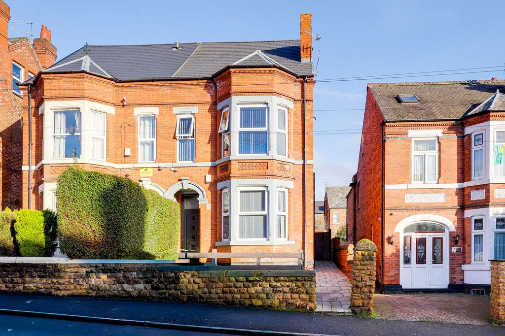 Property photo 1 of 24