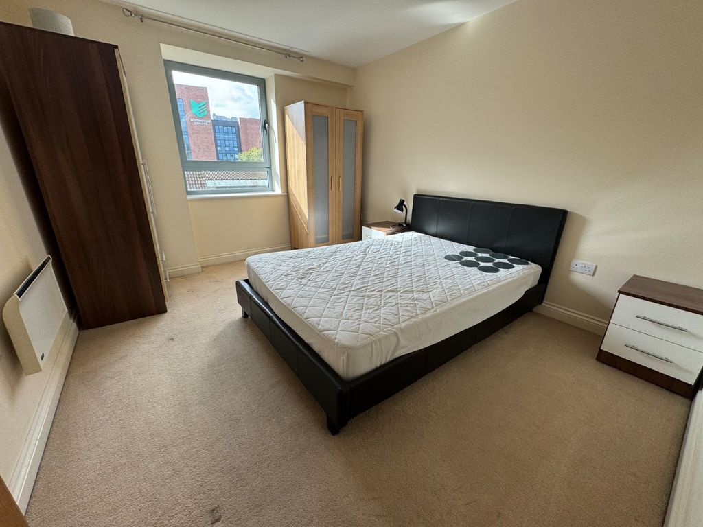 Property photo 2 of 4 Picture No. 04