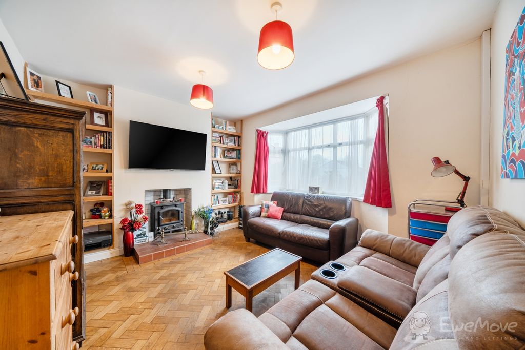 Property photo 2 of 12 Bloxam Gardens_Sitting Room_Wm