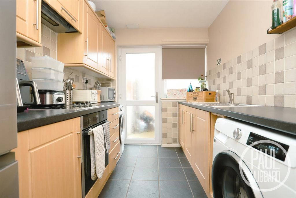 Property photo 3 of 18 Img_9596-2.Jpg