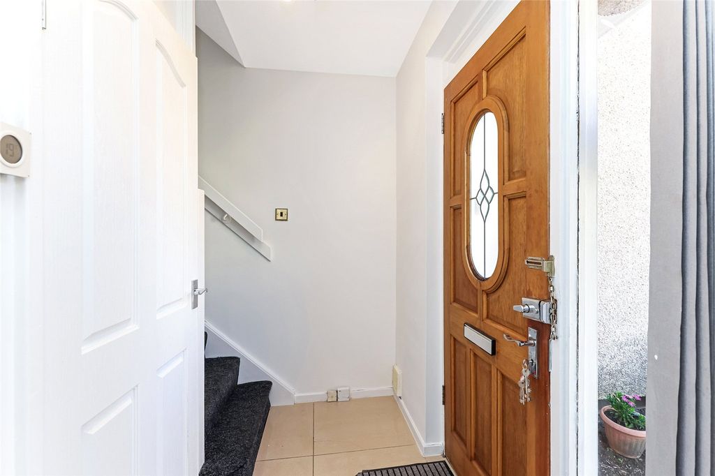 Property photo 2 of 12 Picture No. 03