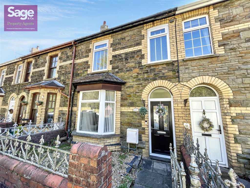 Property photo 1 of 25