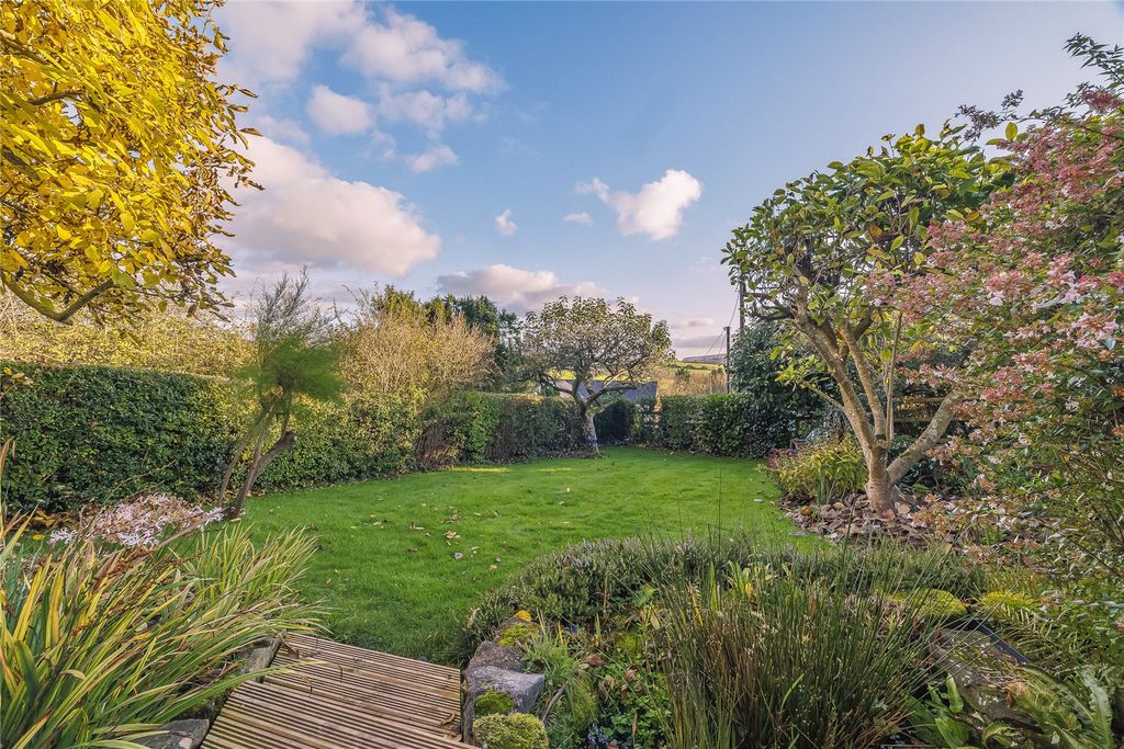 Property photo 3 of 22 Picture No. 24