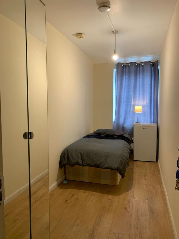 Property photo 2 of 2 Room