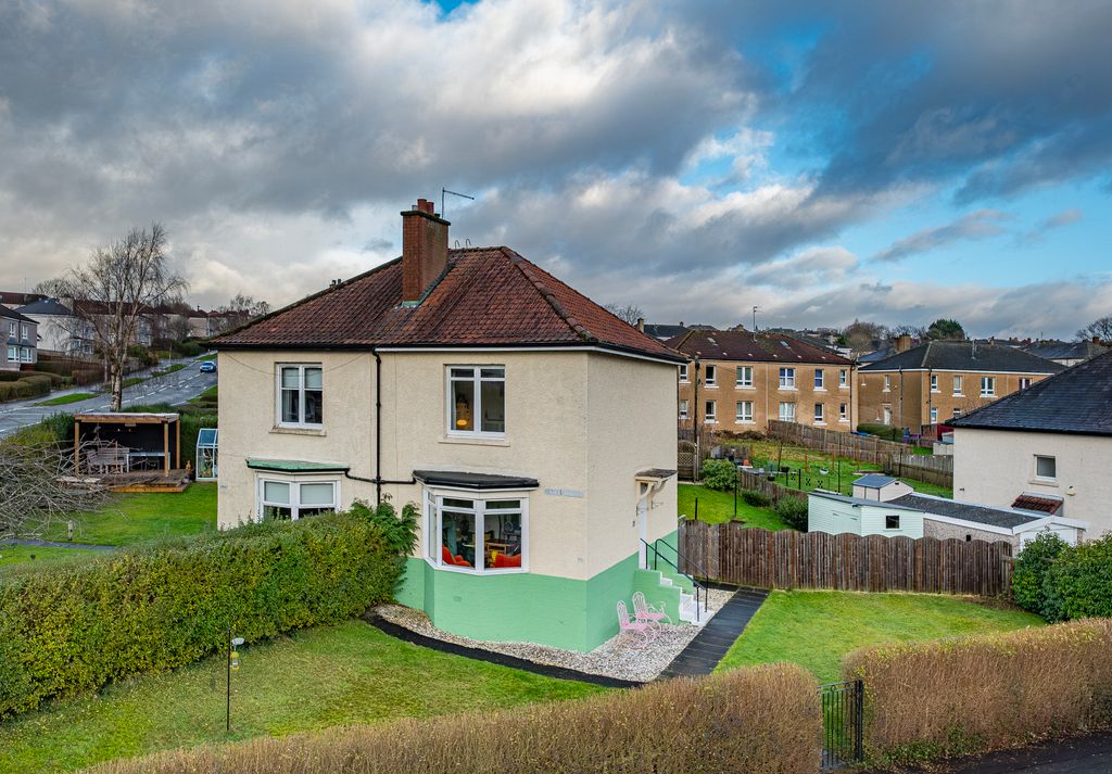 Property photo 1 of 39