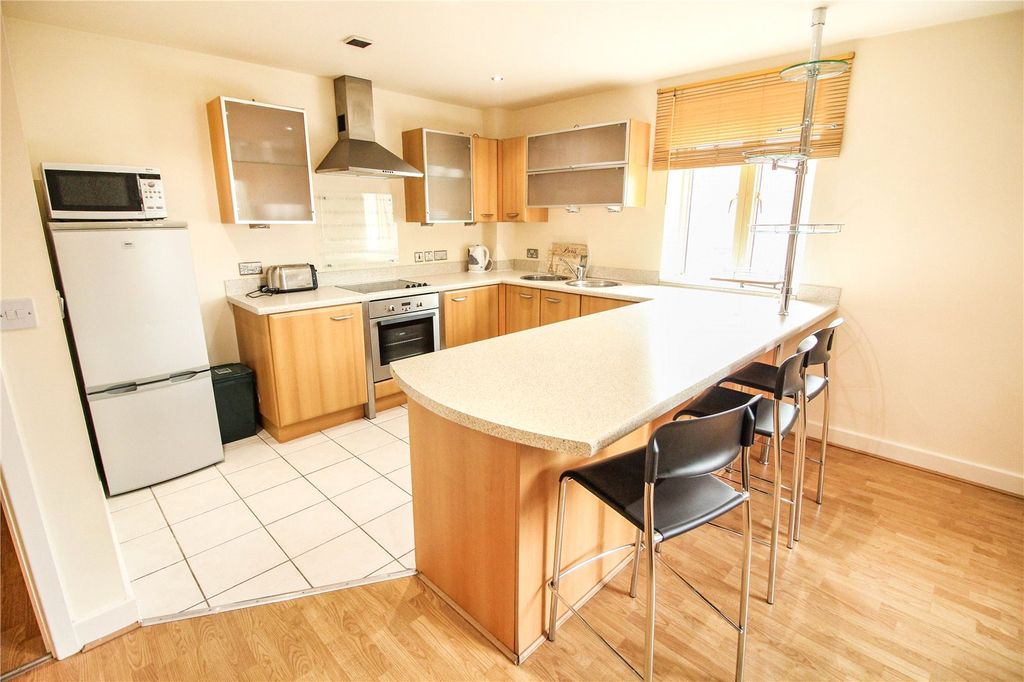 Property photo 3 of 10 Picture No. 02