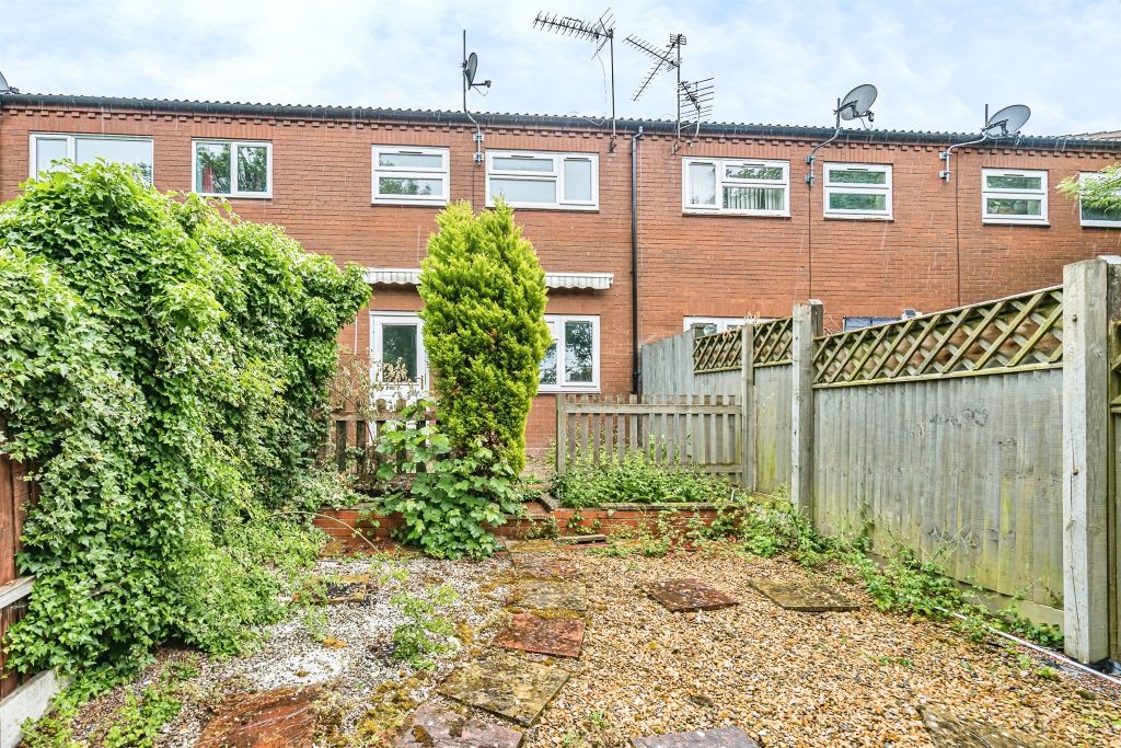 Property photo 2 of 17