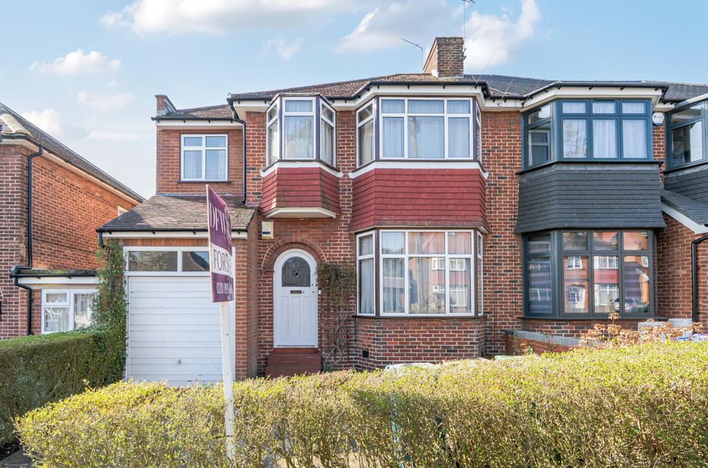 Property photo 1 of 14 Davidson Frost-Wellings, Dfw, Bush Grove, Stanmore