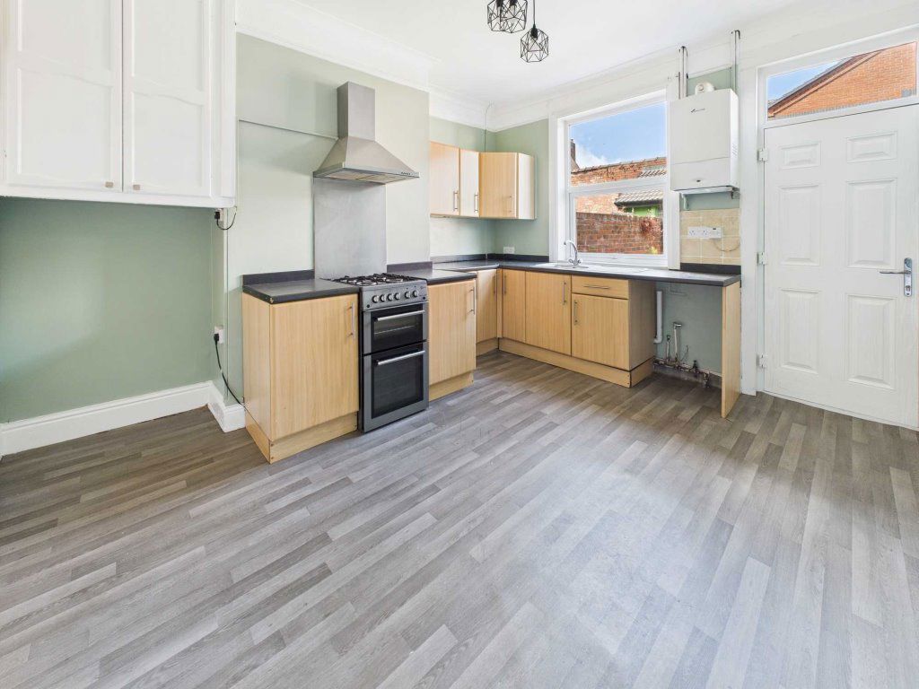 Property photo 2 of 9
