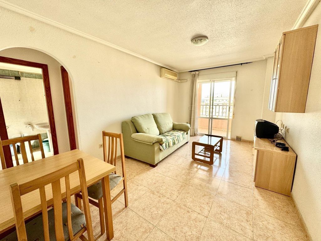 Property photo 3 of 27