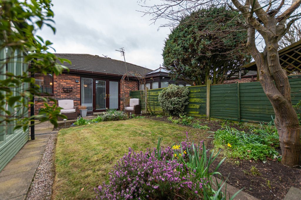 Property photo 3 of 15