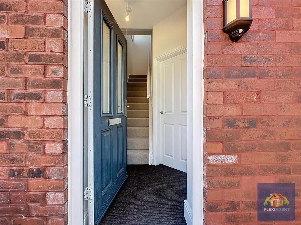 Property photo 2 of 30 4260502