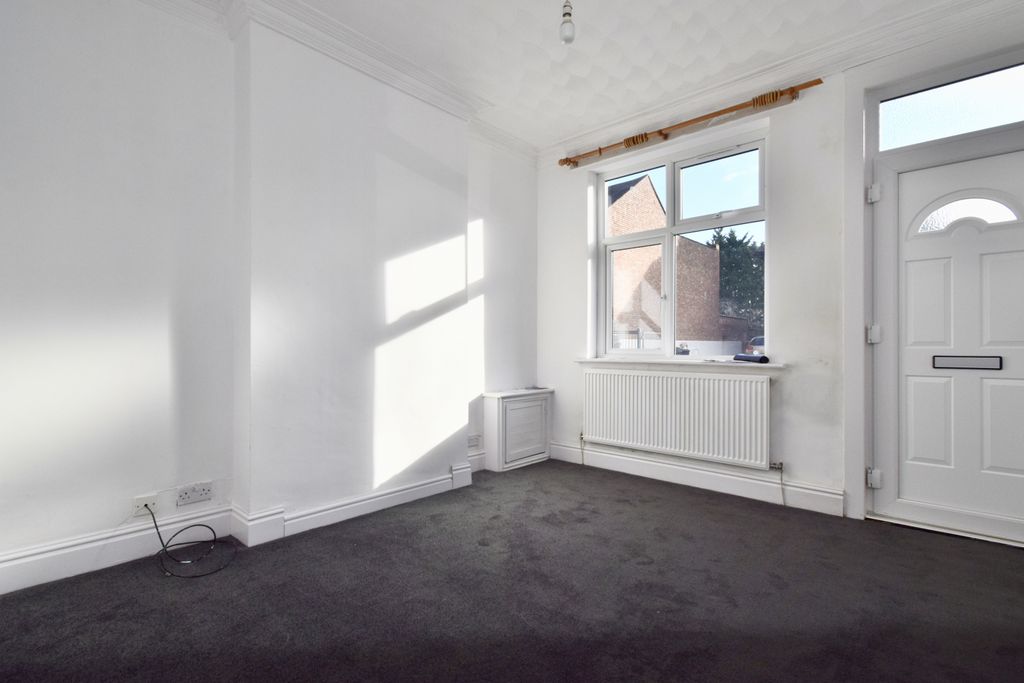 Property photo 2 of 10 Gallery