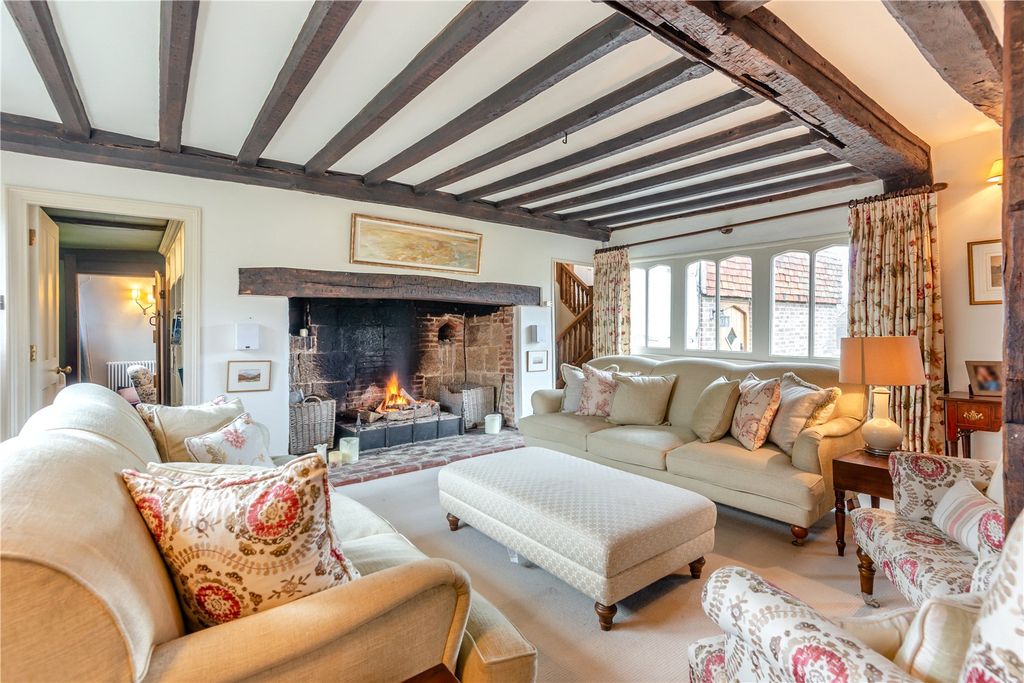 Property photo 2 of 30 Drawing Room