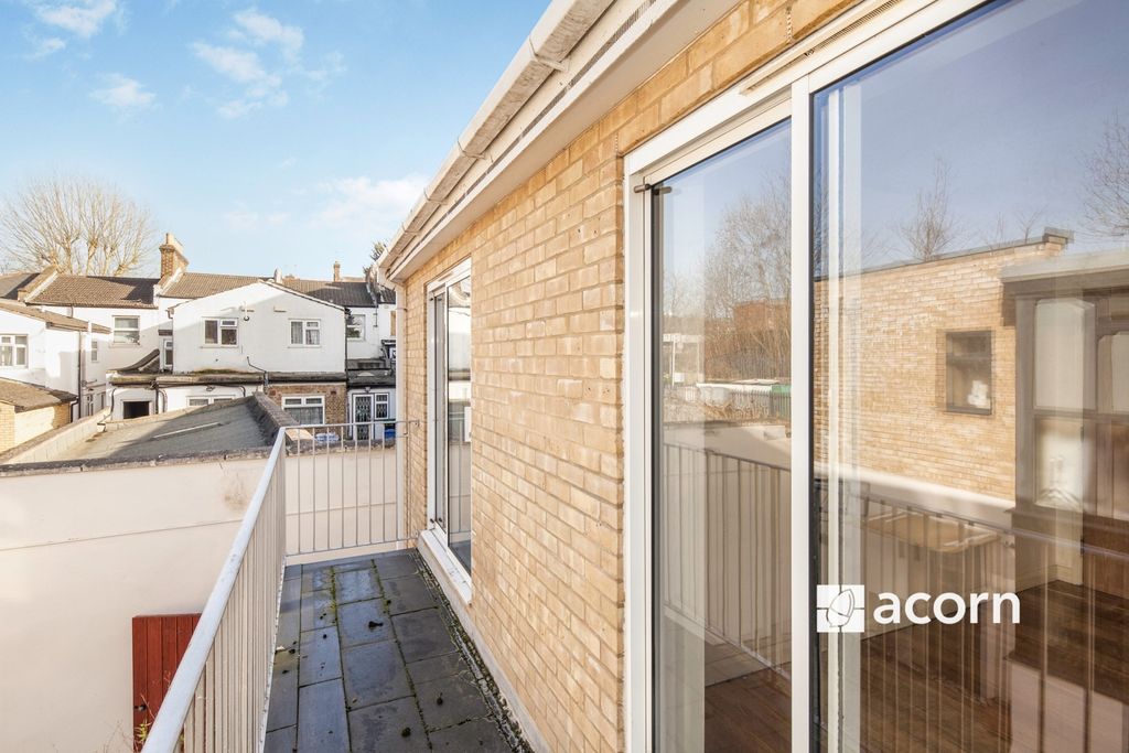 Property photo 2 of 10 66Bdbef3-c612-F11...