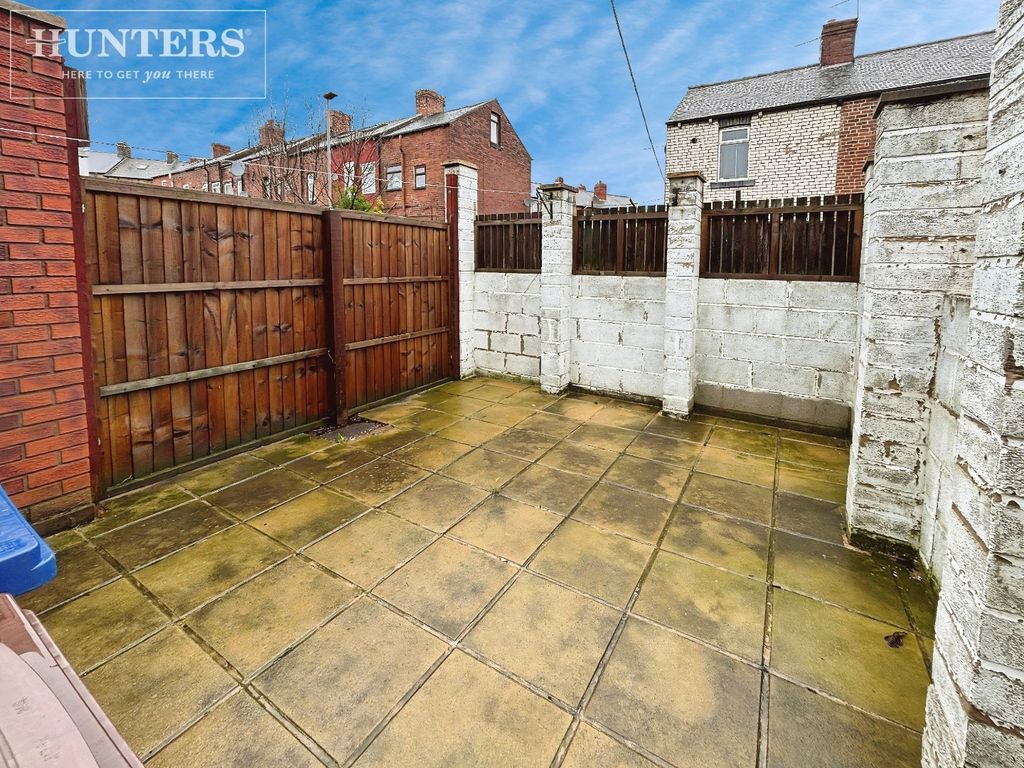 Property photo 2 of 11 Pbox-Img.Jpg