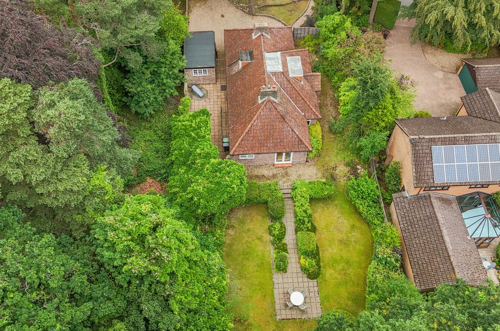 Property photo 1 of 27 2-6A2c12Ea85c26-1...