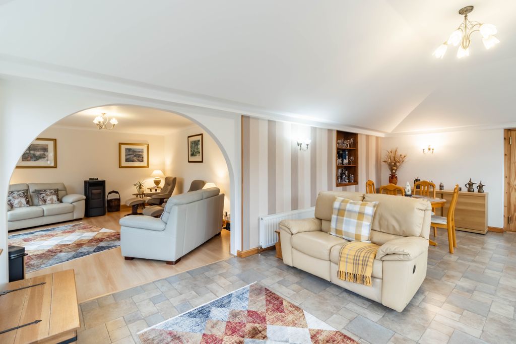 Property photo 3 of 33 Family Room