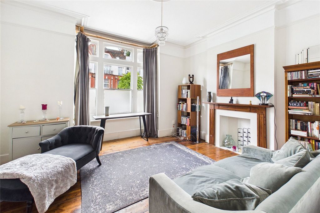 Property photo 1 of 11 Picture No. 05