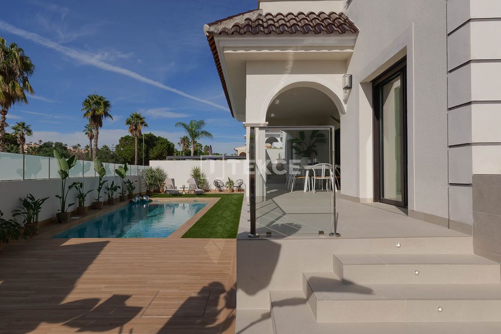 Property photo 2 of 25