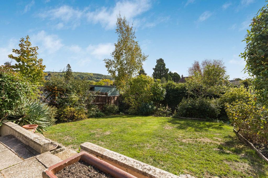 Property photo 2 of 11