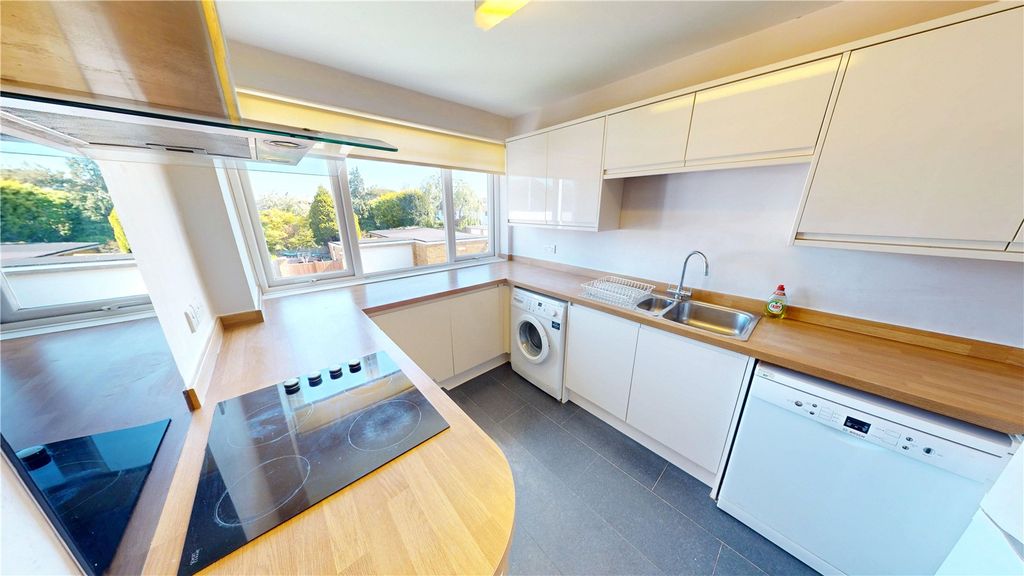 Property photo 2 of 9 Picture No. 03