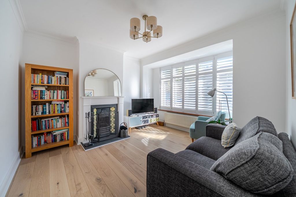 Property photo 2 of 15