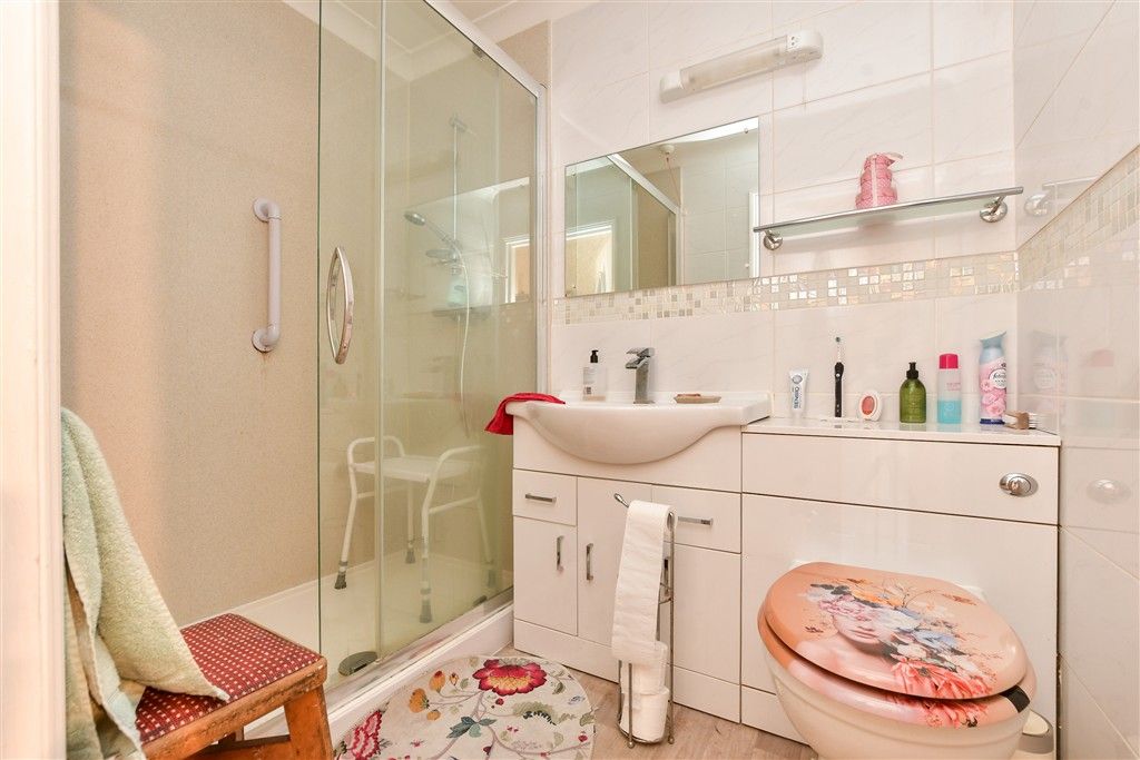 Property photo 2 of 11 Shower Room