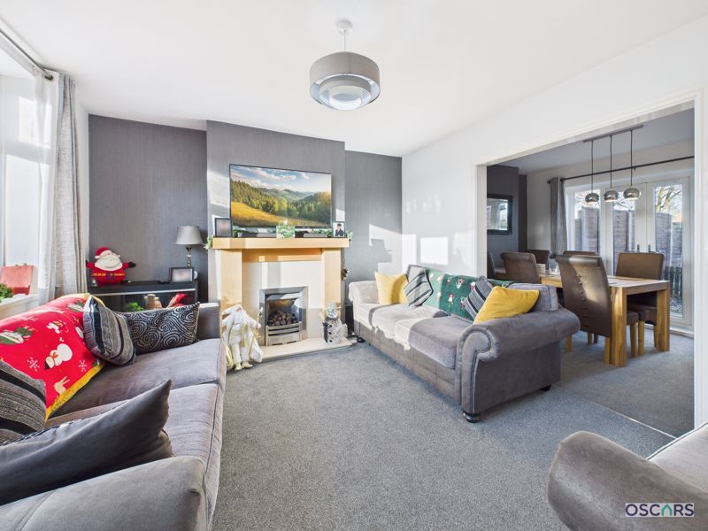 Property photo 3 of 11 Photo 2