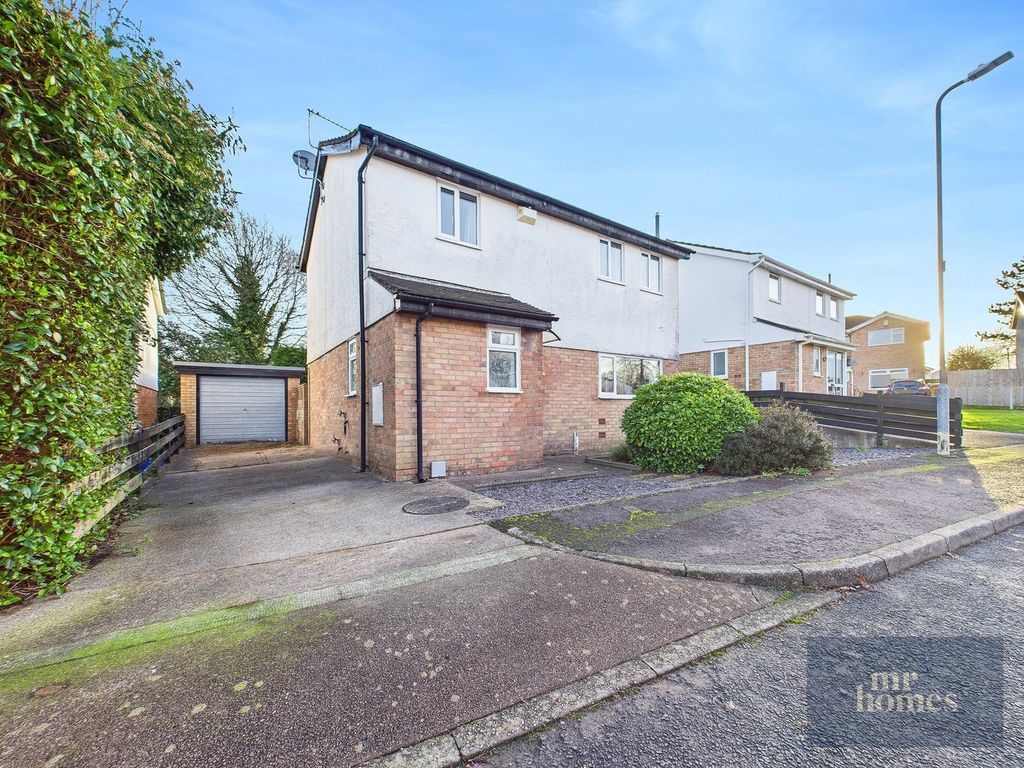 Property photo 1 of 36