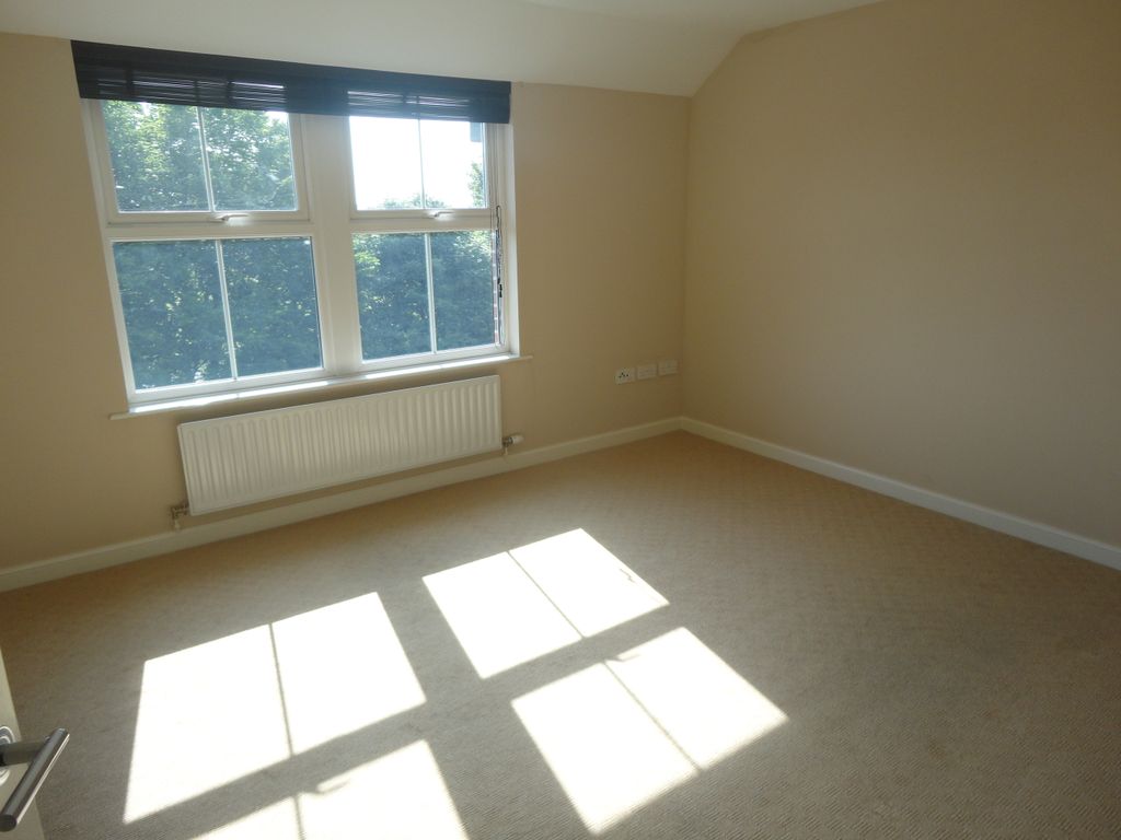 Property photo 3 of 4