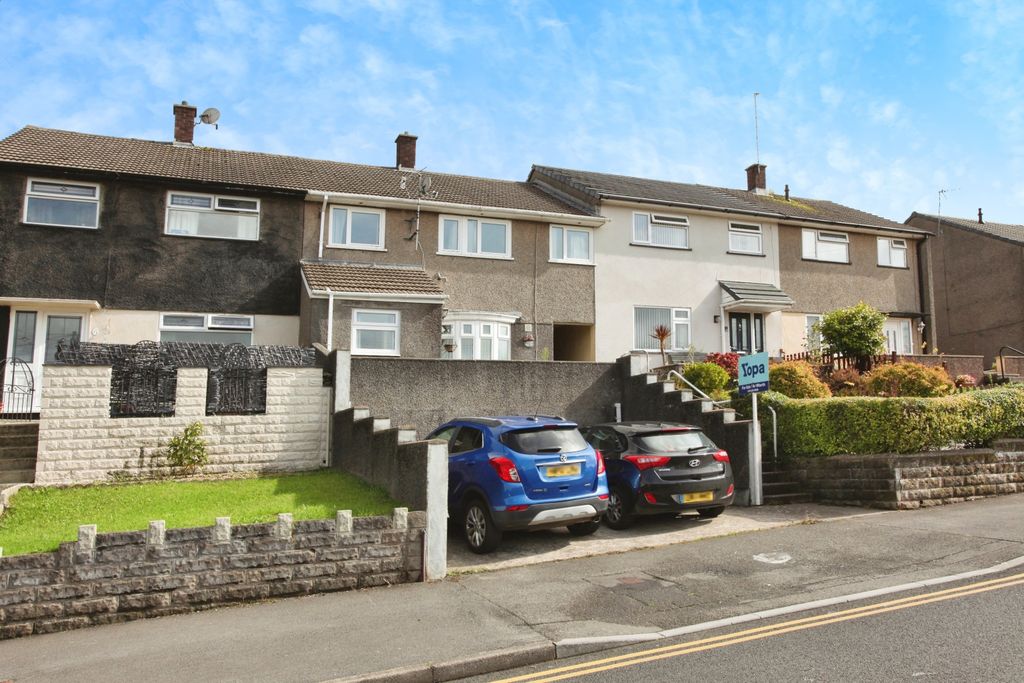 Property photo 2 of 33 Img_4742