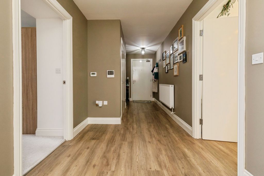 Additional image 9 of 2 bed flat for saleCaptains Garden, Bristol BS16
