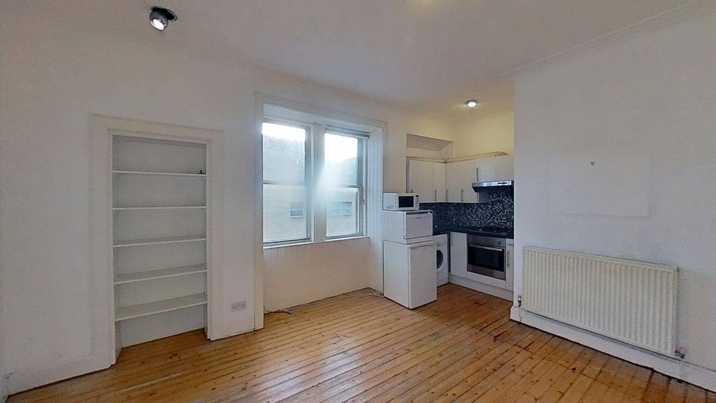 Property photo 2 of 16 Photo 2