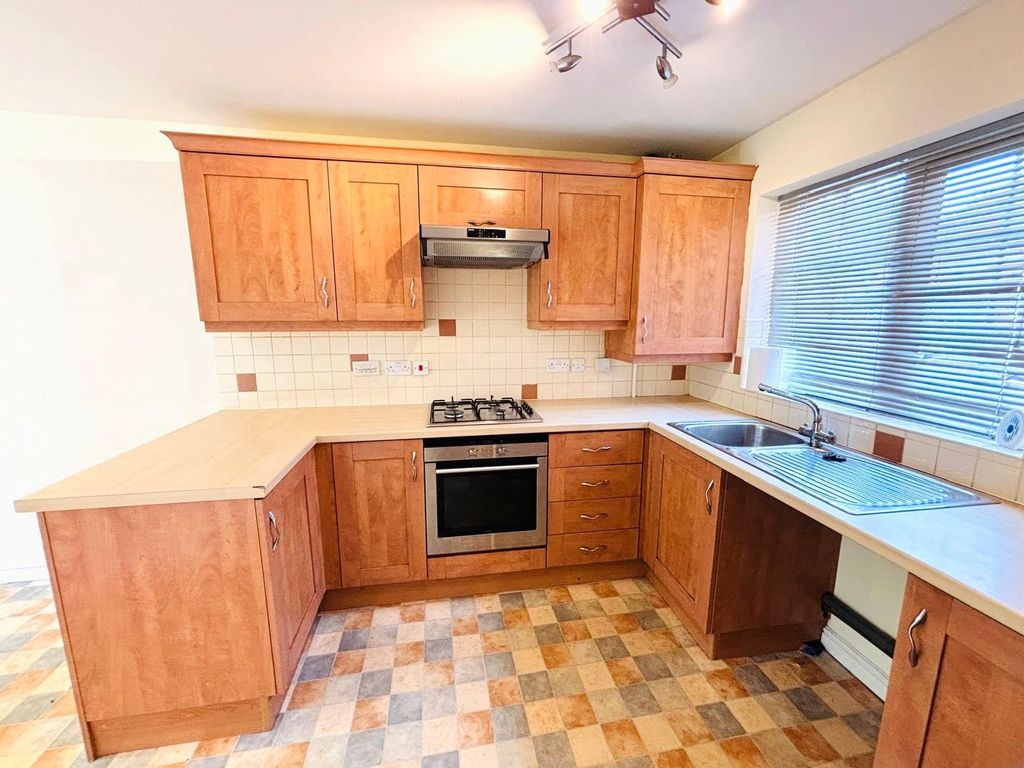 Property photo 3 of 27 Picture No. 66