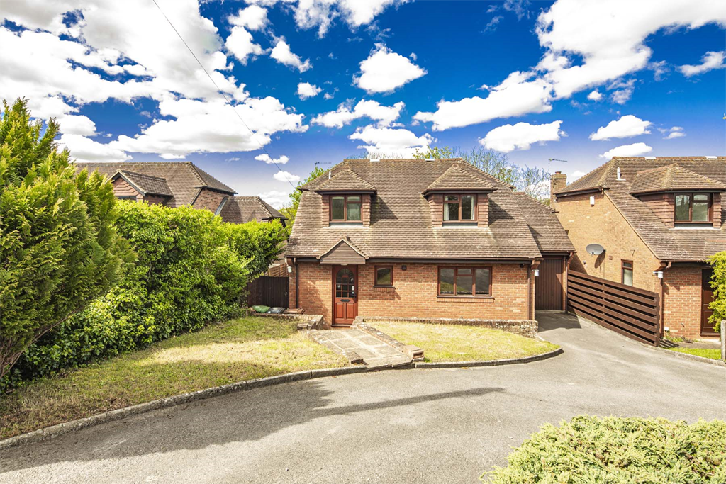 Property photo 1 of 17