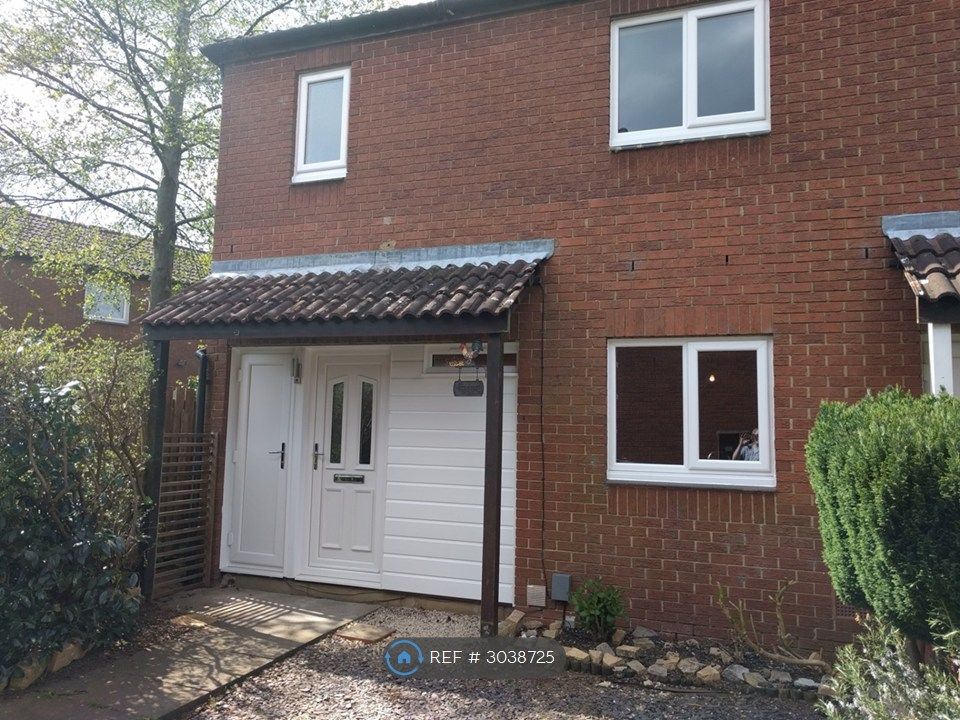 Property photo 1 of 8 Front