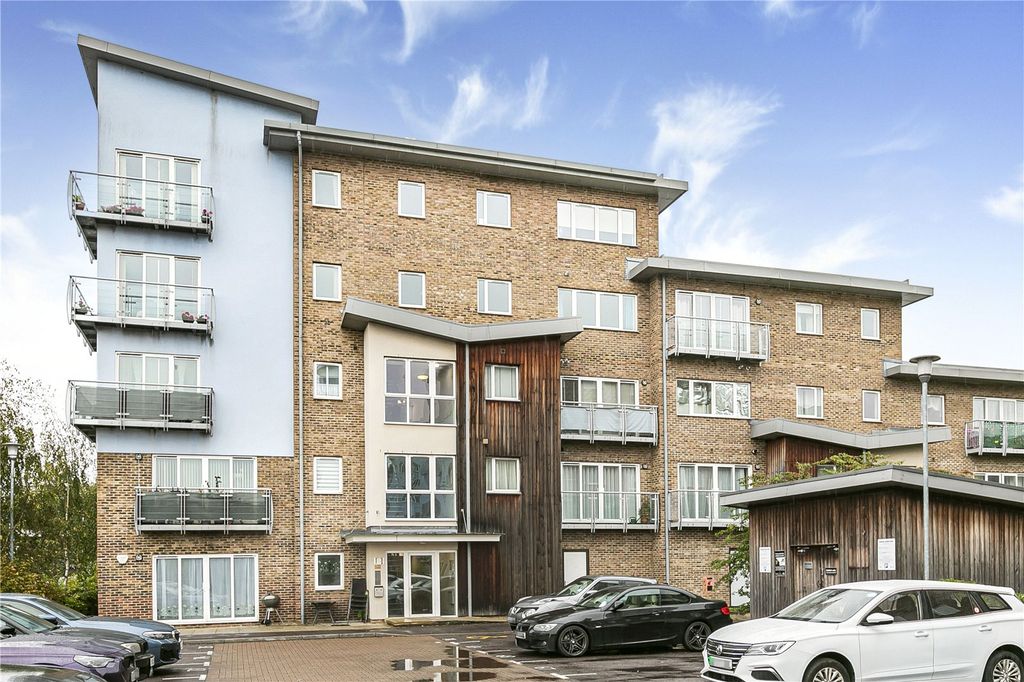 Property photo 1 of 7 Exterior