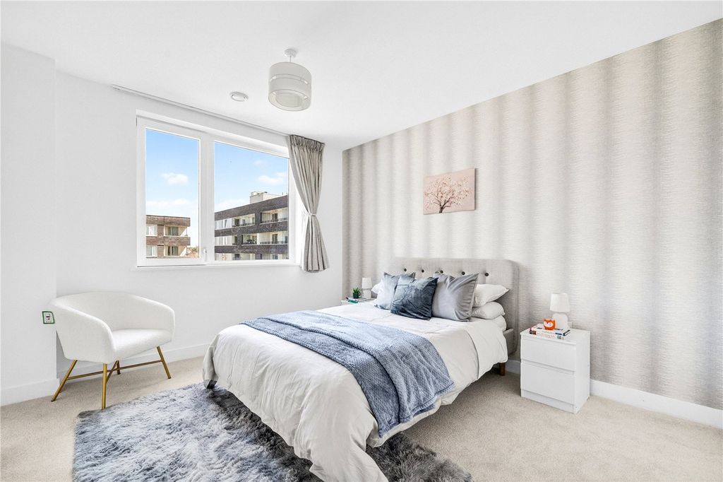 Property photo 2 of 9 Picture No. 04