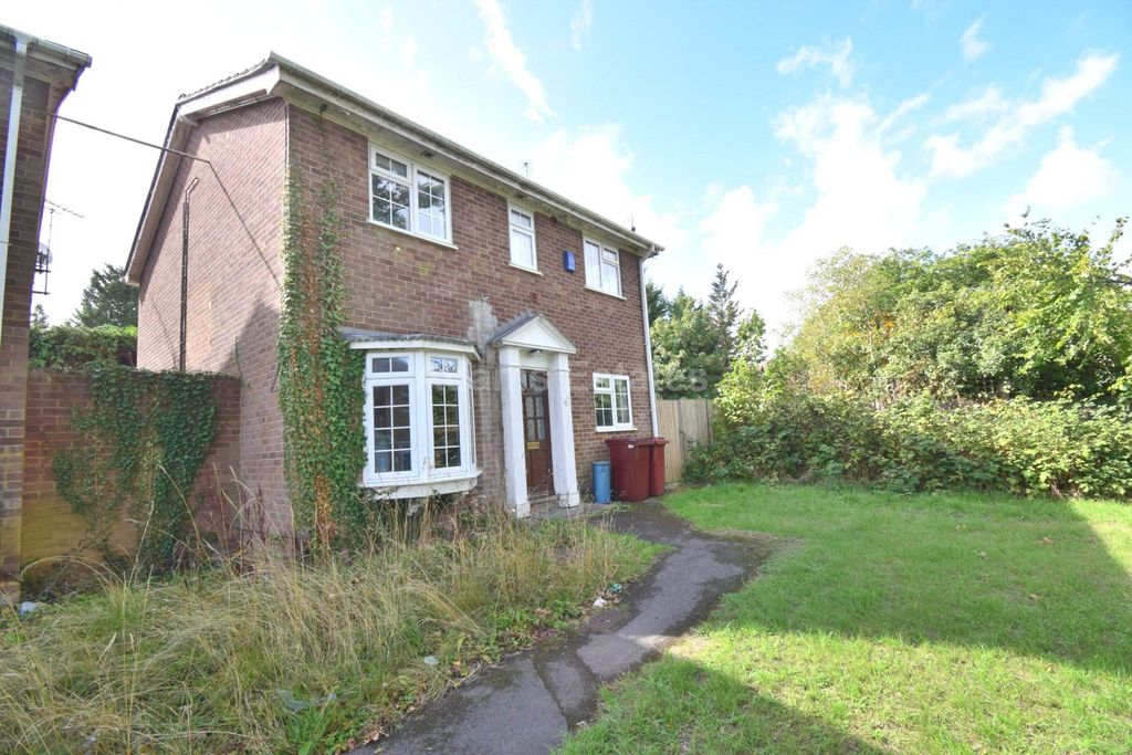 Property photo 1 of 17