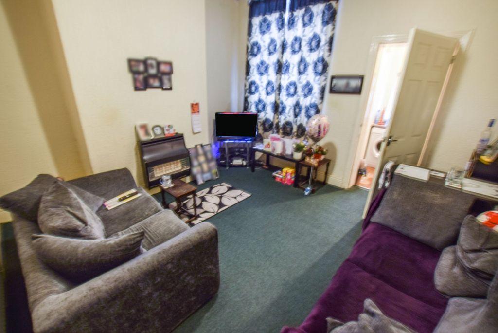 Property photo 1 of 9 Picture No. 06