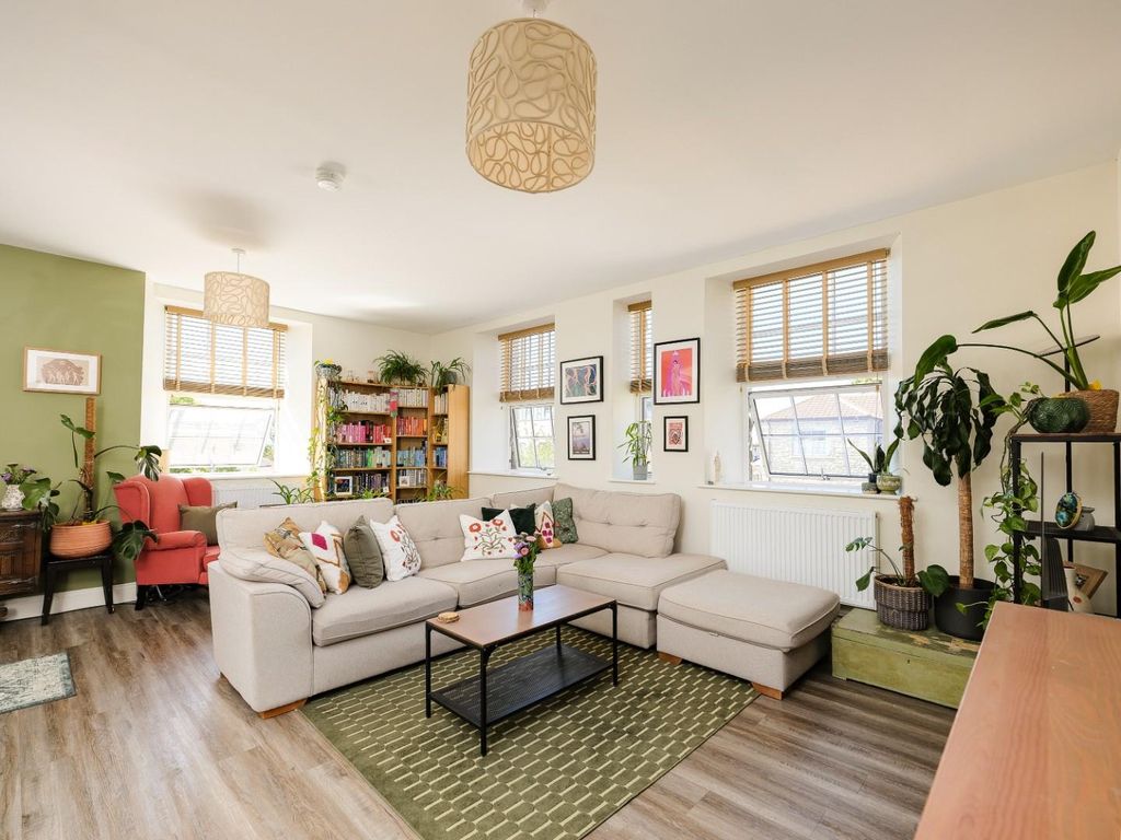 Property photo 1 of 24 Cnr59271.Jpg