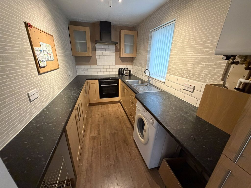 Property photo 2 of 7 Picture No. 06