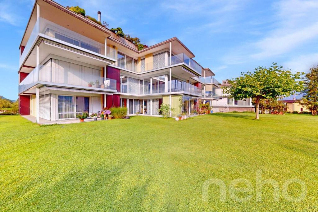 Property photo 1 of 11