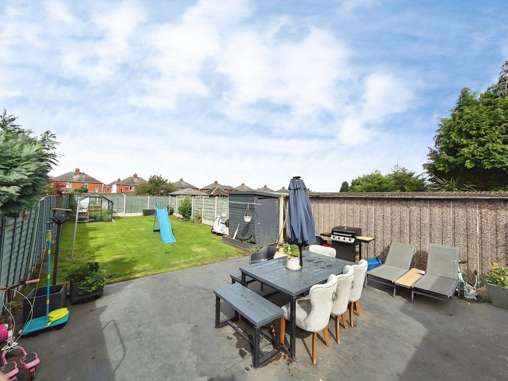 Property photo 2 of 16 Pbox-Img.Jpg
