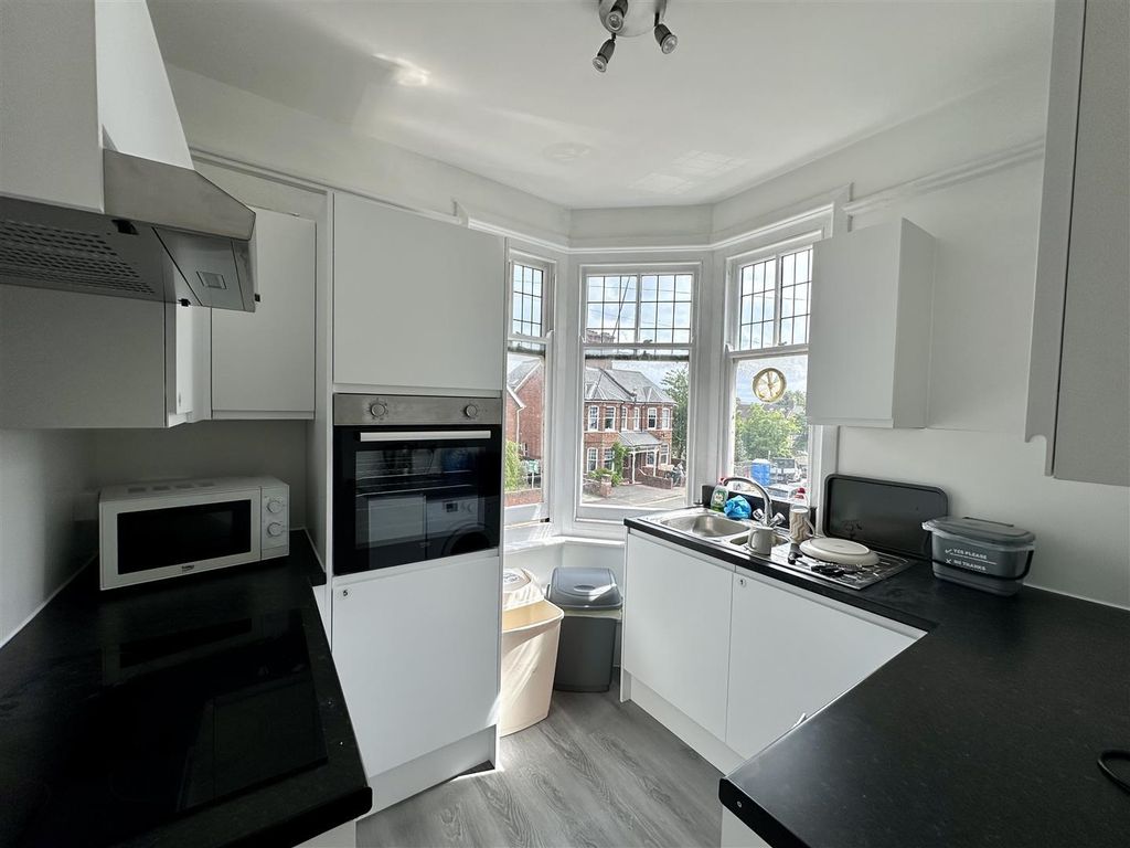 Property photo 2 of 5 M6B9Dkayq02Bebsgcfbb8G.Jpg